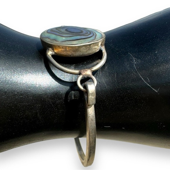 Vintage Mexico Silver and Abalone Bracelet - Picture 4 of 8